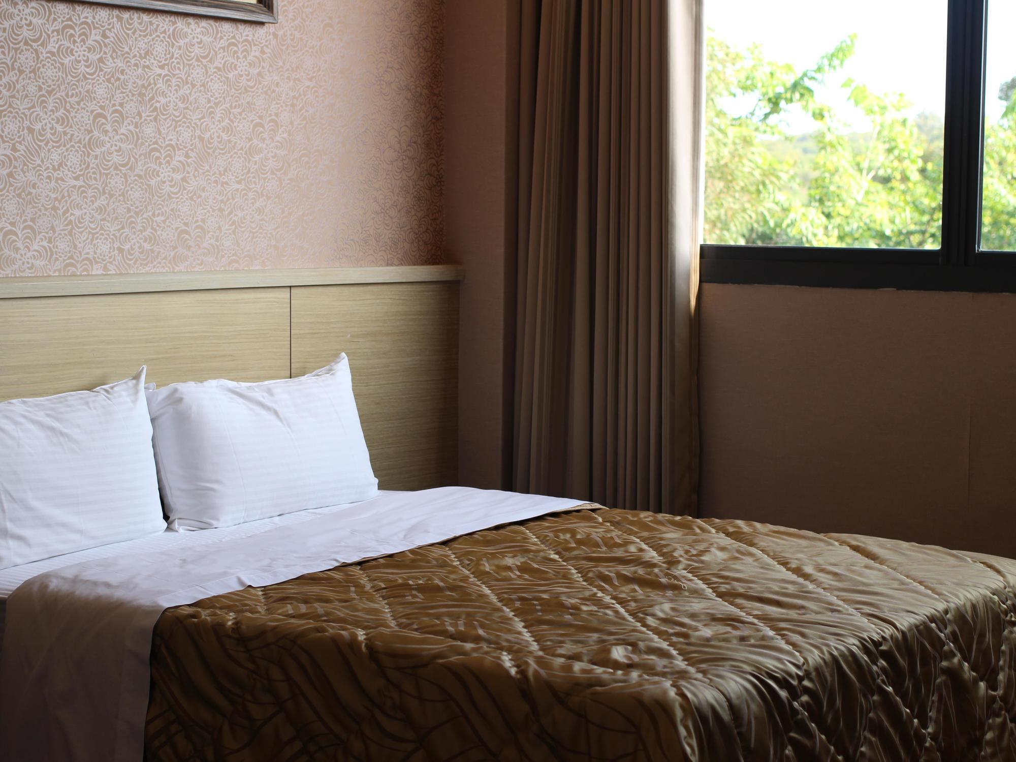 Home Full Hotel Цзіньчен Екстер'єр фото